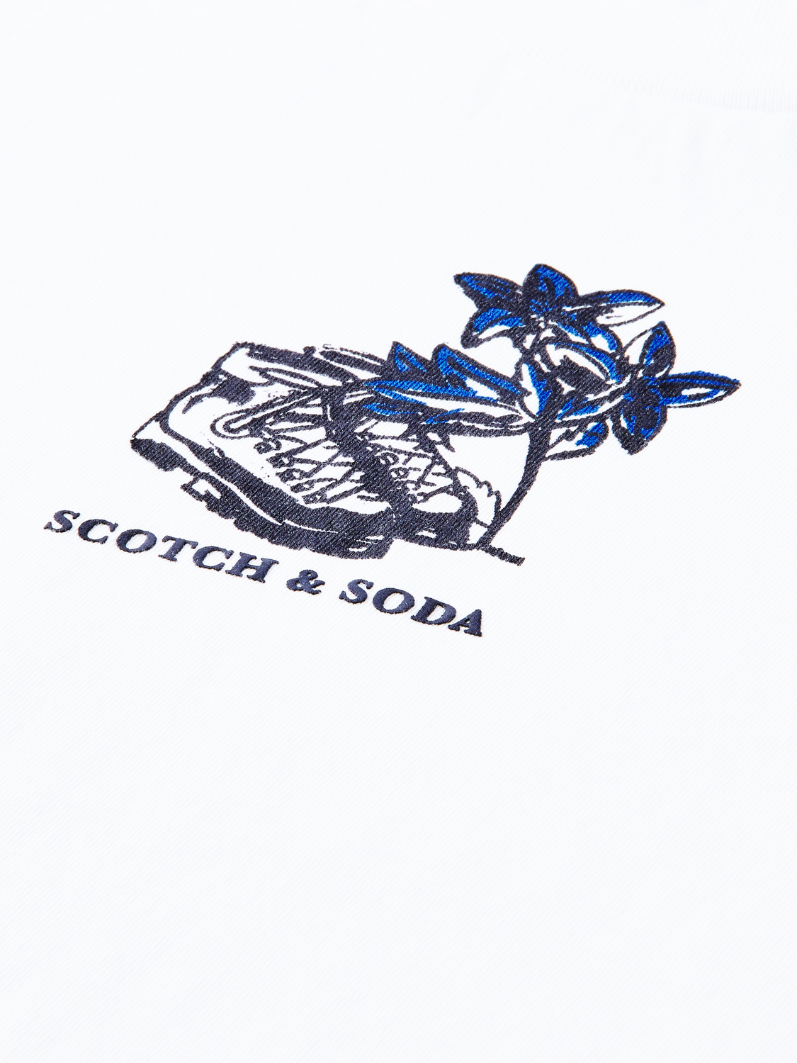 Regular-Fit Organic Cotton Artwork T-Shirt