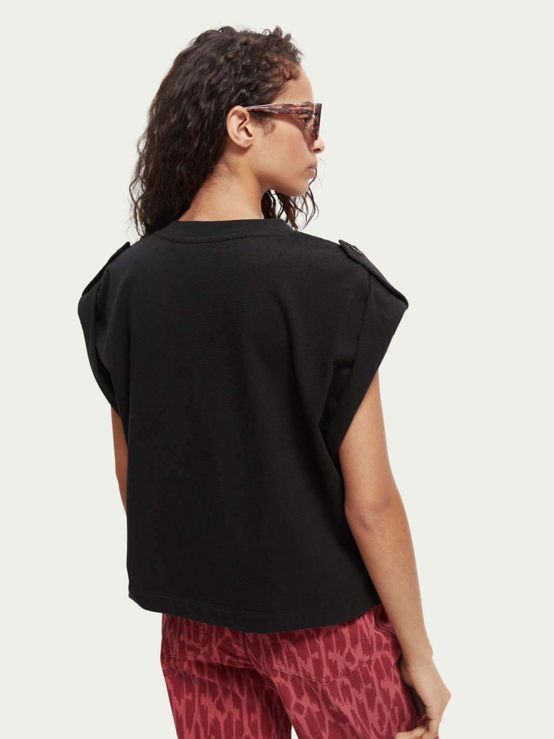 Organic Cotton T-Shirt With Squared Shoulders | scotch & soda outlet