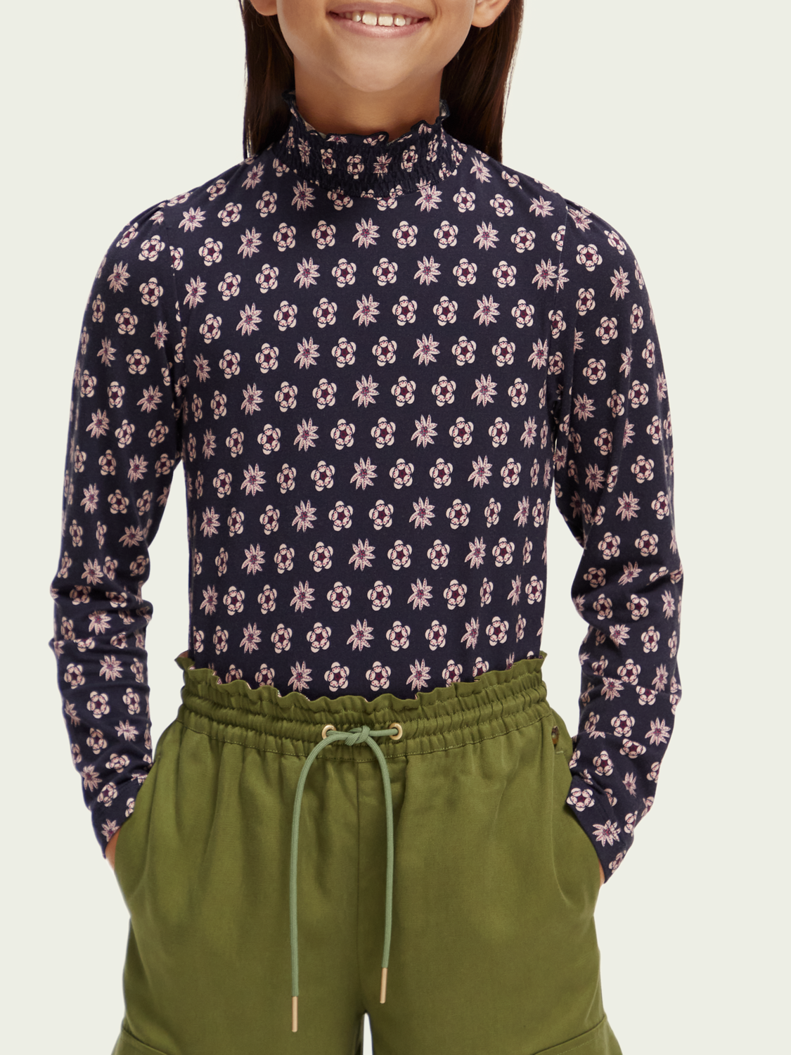 Slim Fit Printed Long-Sleeved Smocked-Neck T-Shirt