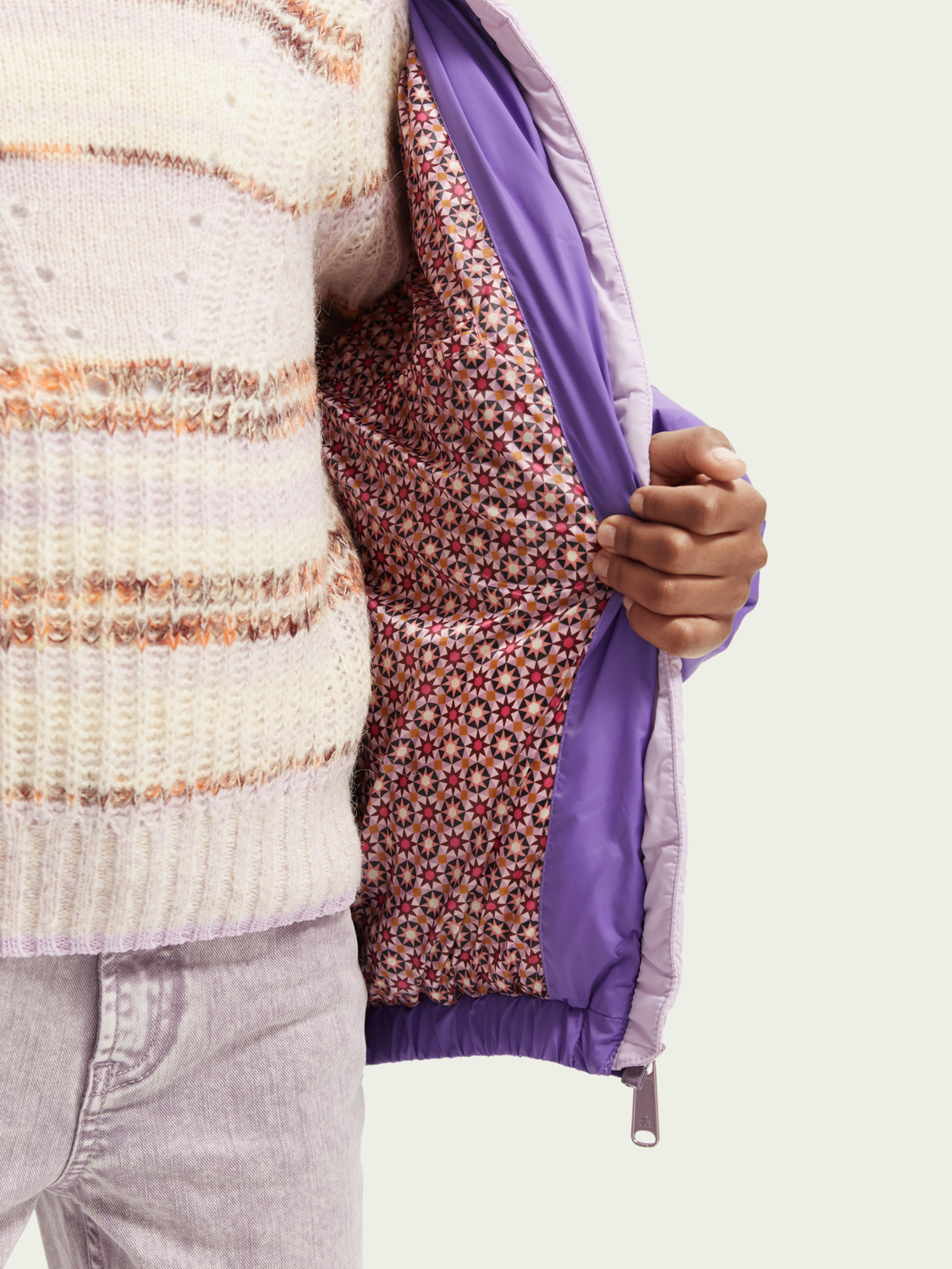 Colour-Blocked Star Puffer Jacket