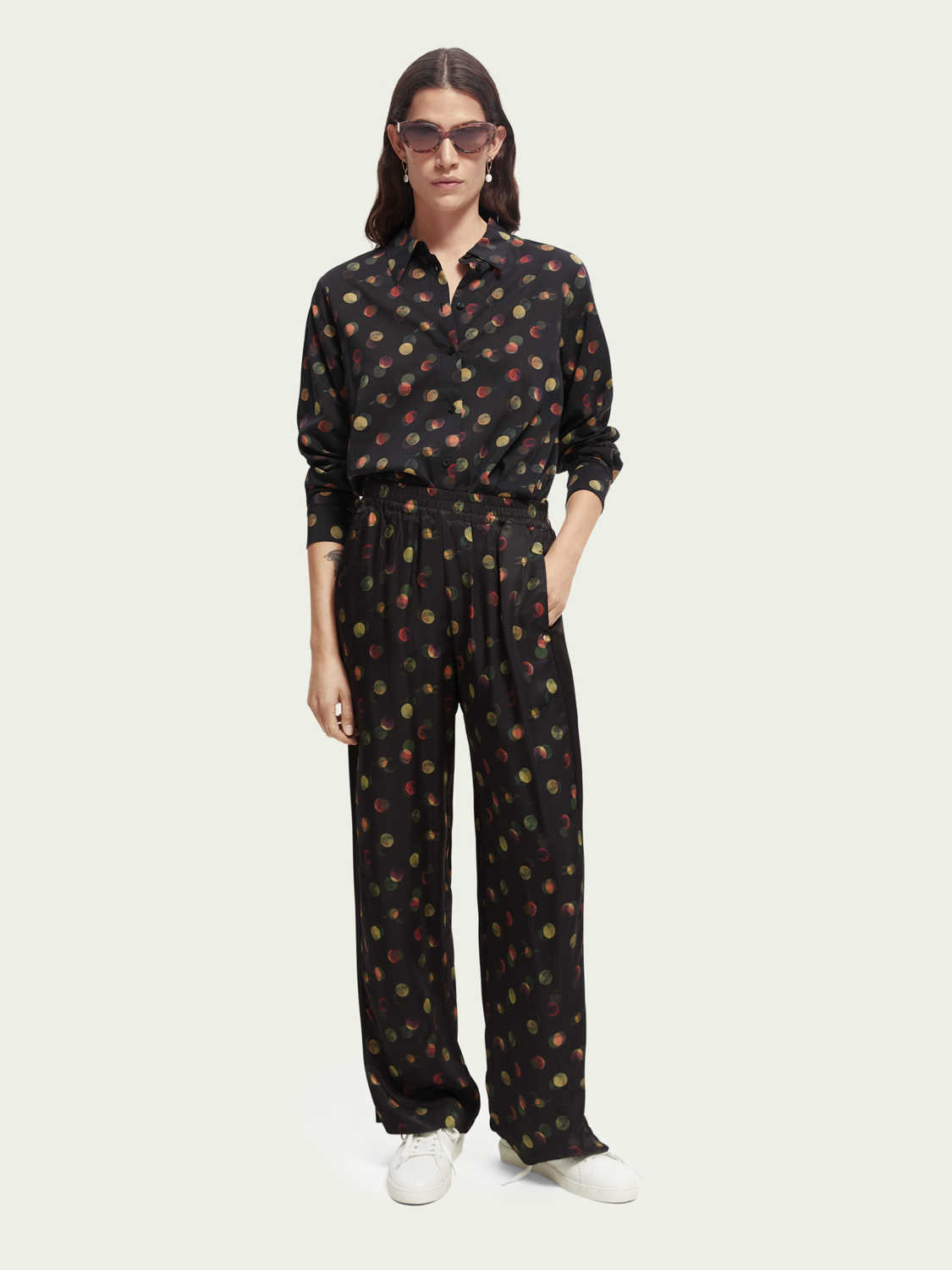Gia Mid-Rise Wide-Leg Elasticated Trousers | scotch & soda outlet