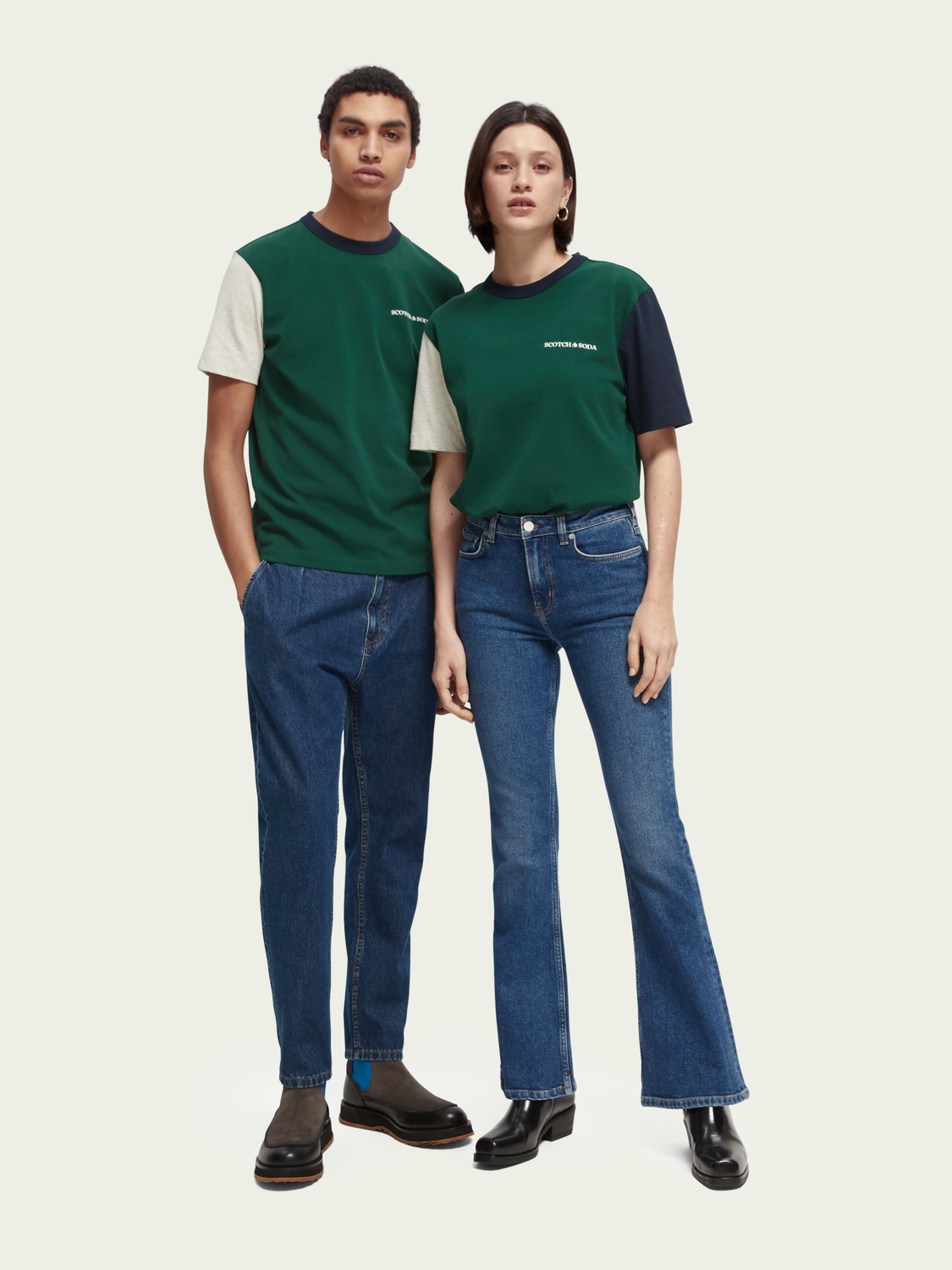 Unisex Organic Cotton Crewneck T-Shirt | scotch & soda outlet