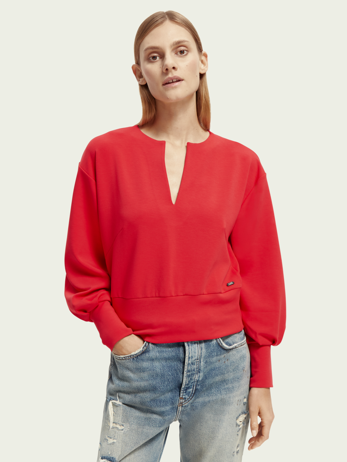 V-Neck Voluminous Sleeved Sweater | scotch & soda outlet