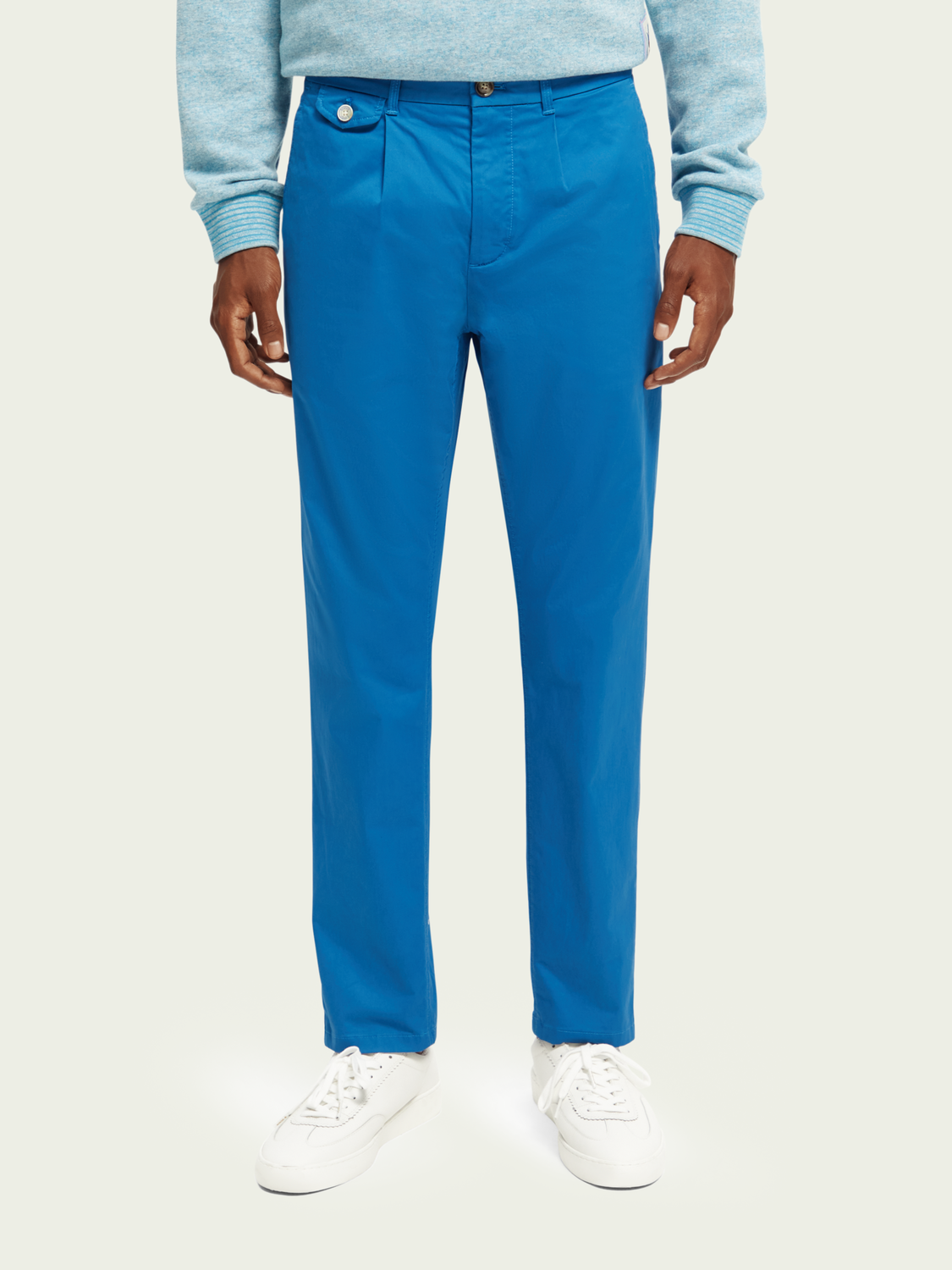 The Blake Regular Slim Fit Pleated Chino | Scotch And Soda Outlet