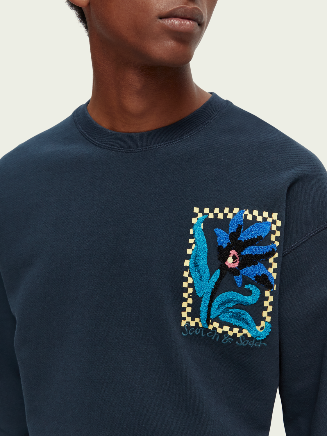 Loose Fit Organic Floral Artwork Sweatshirt | Scotch And Soda Outlet