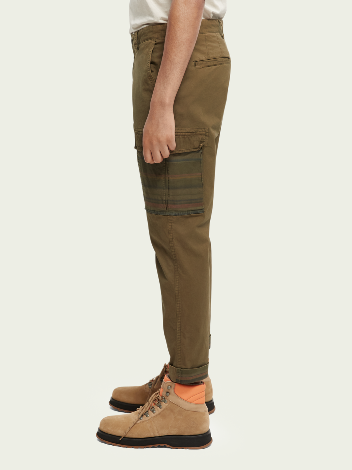 Loose Tapered-Fit Garment-Dyed Cargo Trousers | Scotch And Soda Outlet