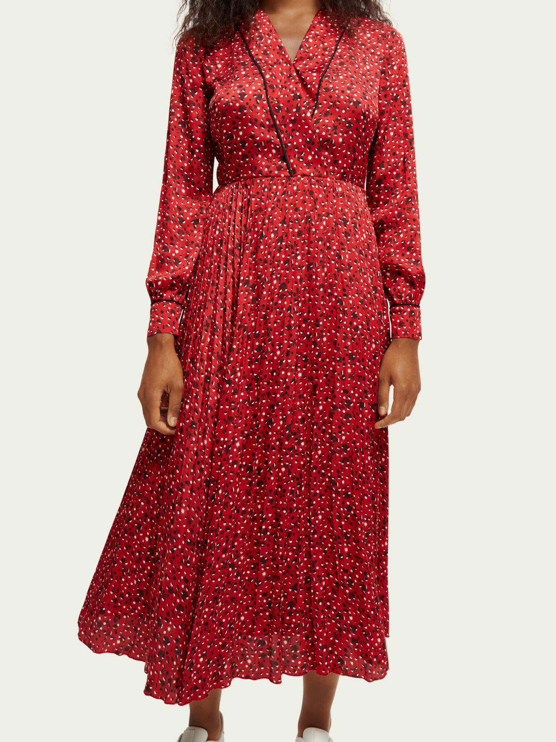 Long-Sleeved Pleated Midi Dress | scotch & soda outlet