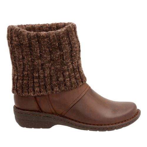 Clarks Avington Style