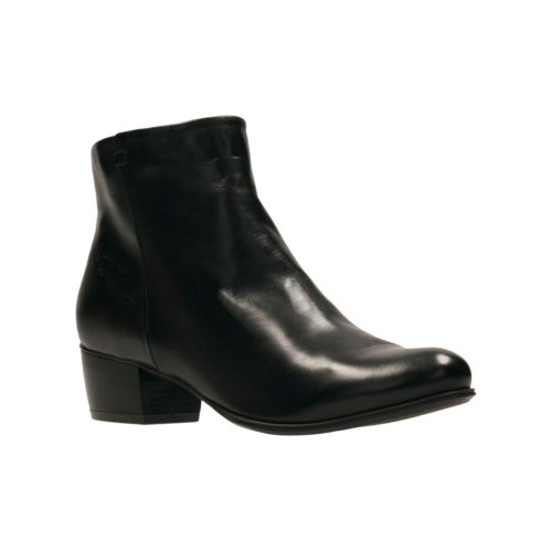 Clarks Kermis Poppy