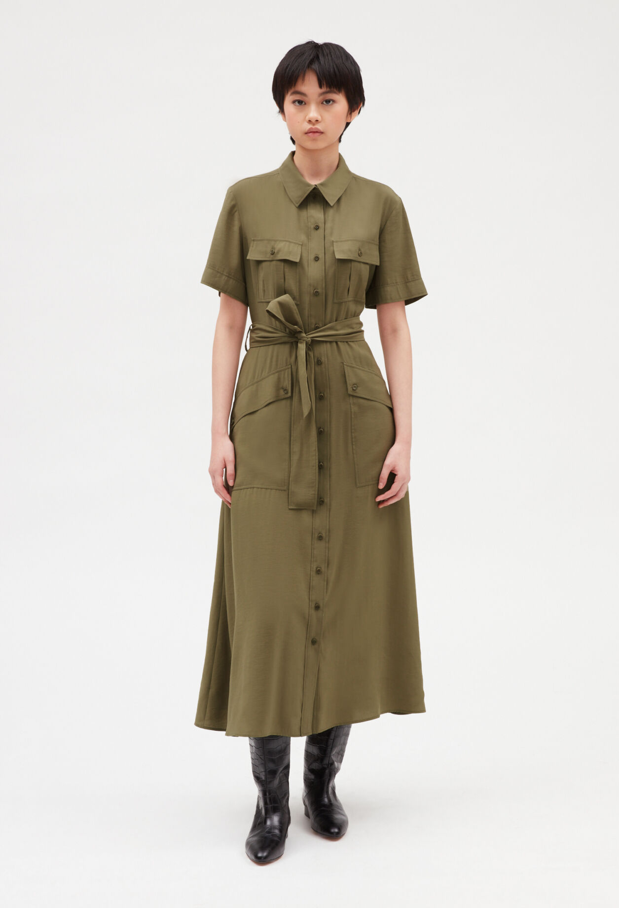 Flowing short-sleeved midi dress BLACK