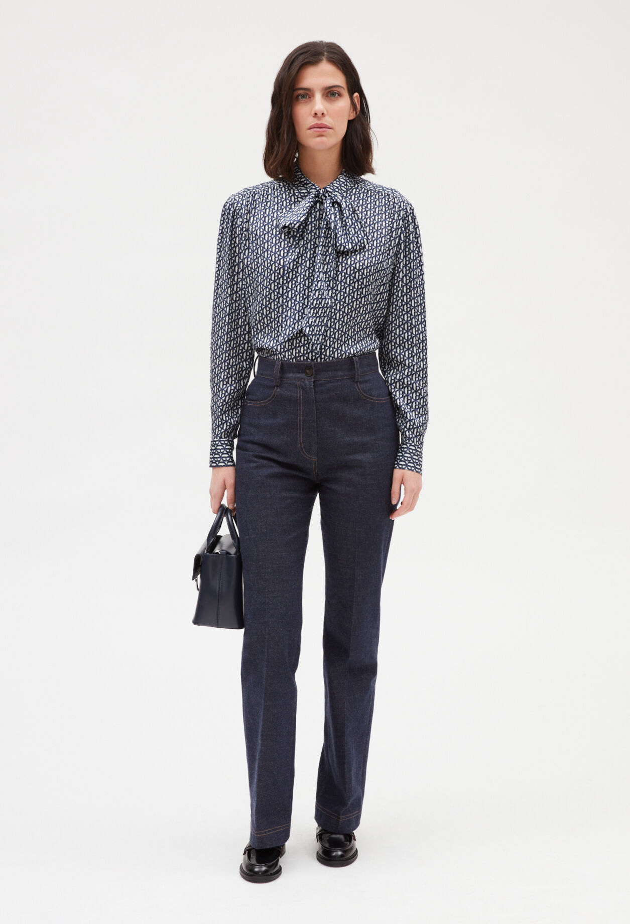 Shirt with removable lavaliere collar LIGHT PRINT
