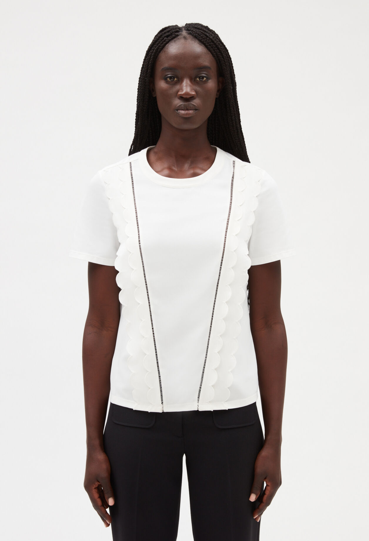 White scalloped T-shirt ECRU