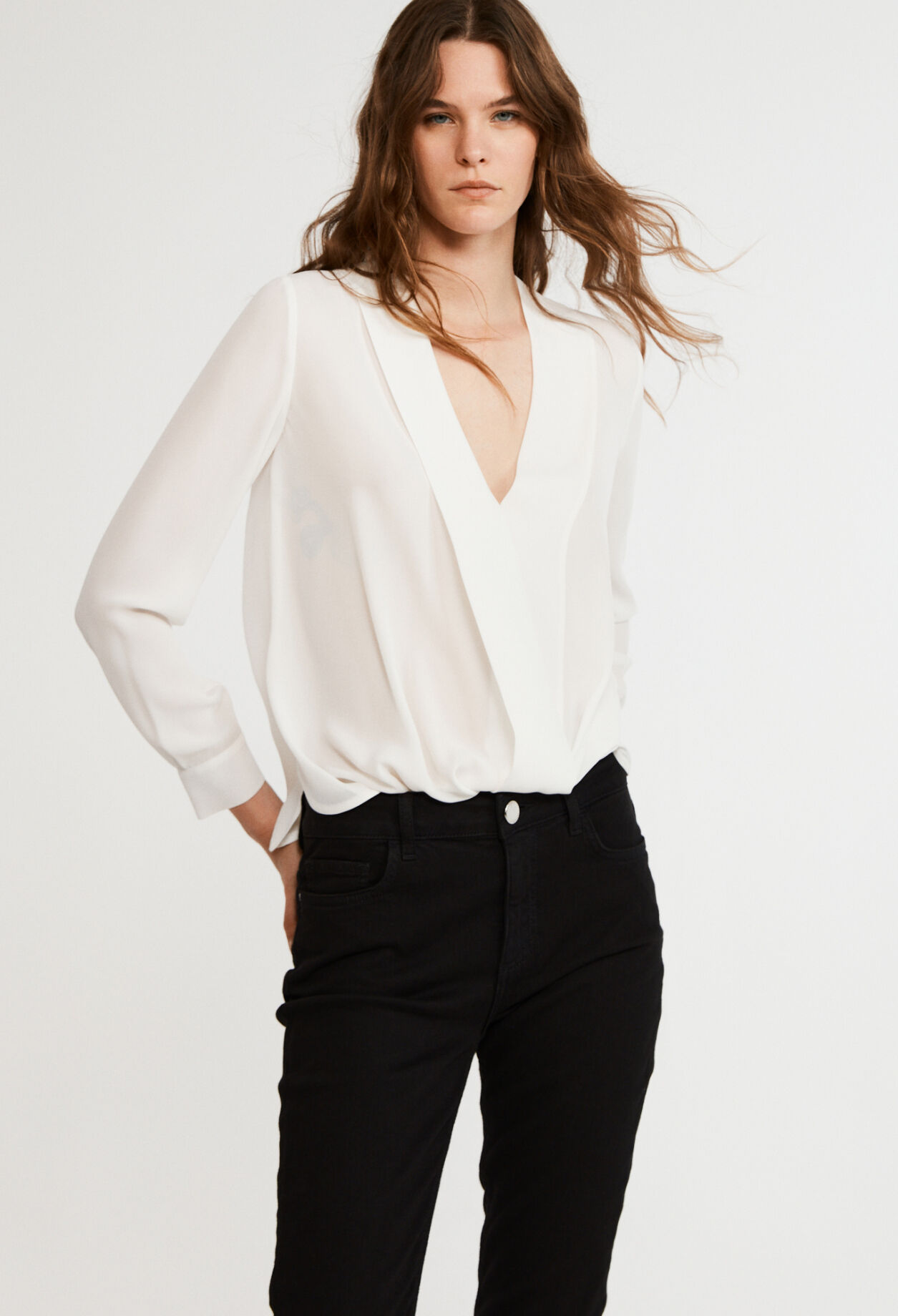 V-neck blouse ECRU