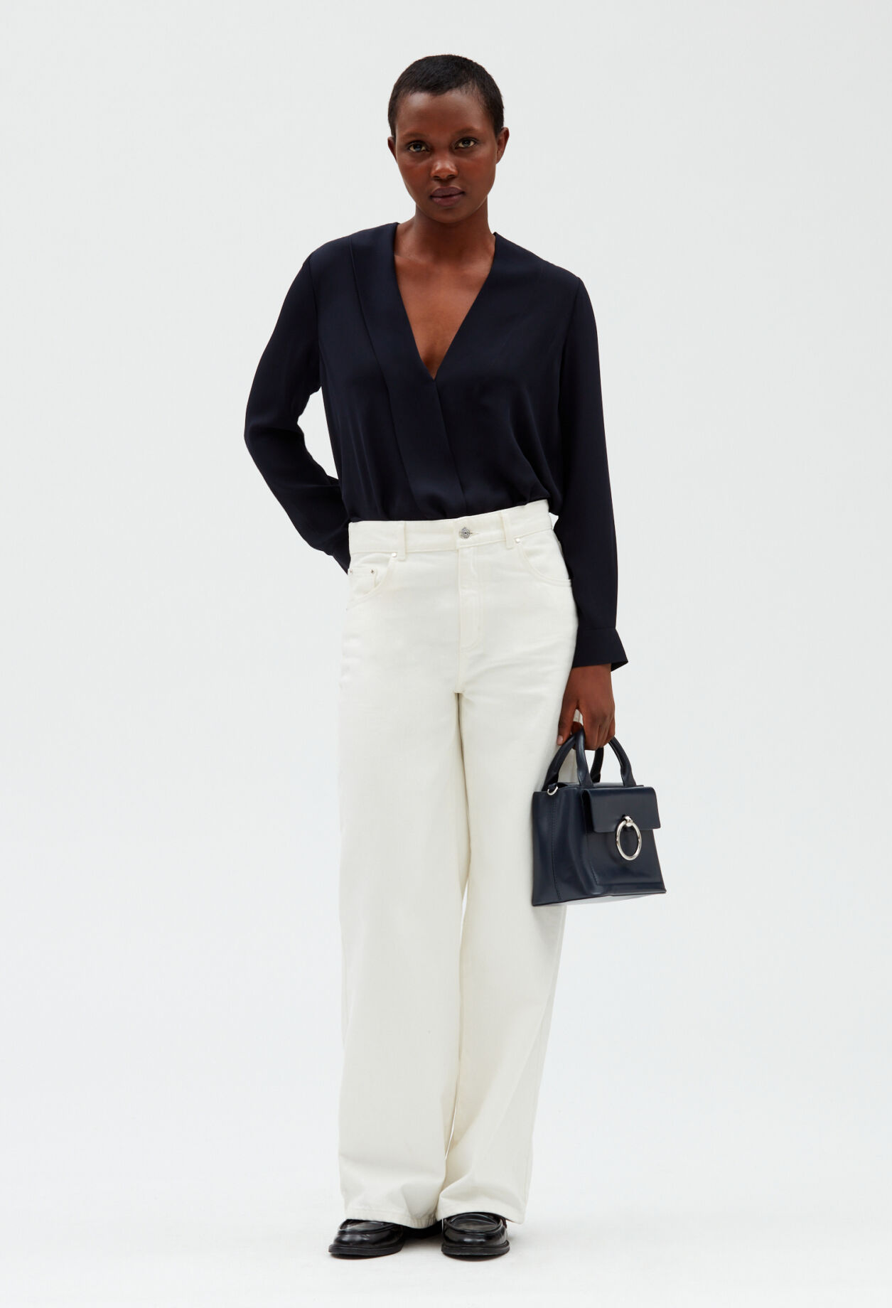 V-neck blouse NAVY