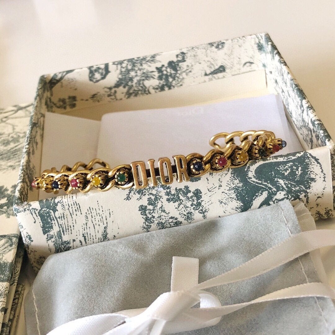 DIOR Elegant Letter Flower Bracelet