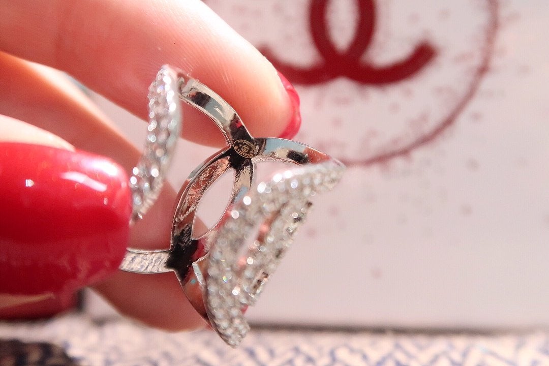 CHANEL Luxury Zircon Open Universal Ring