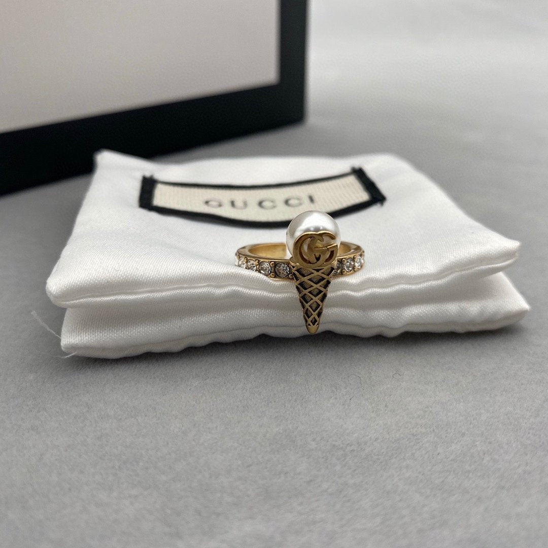 GUCCI Retro Ice Cream Ring