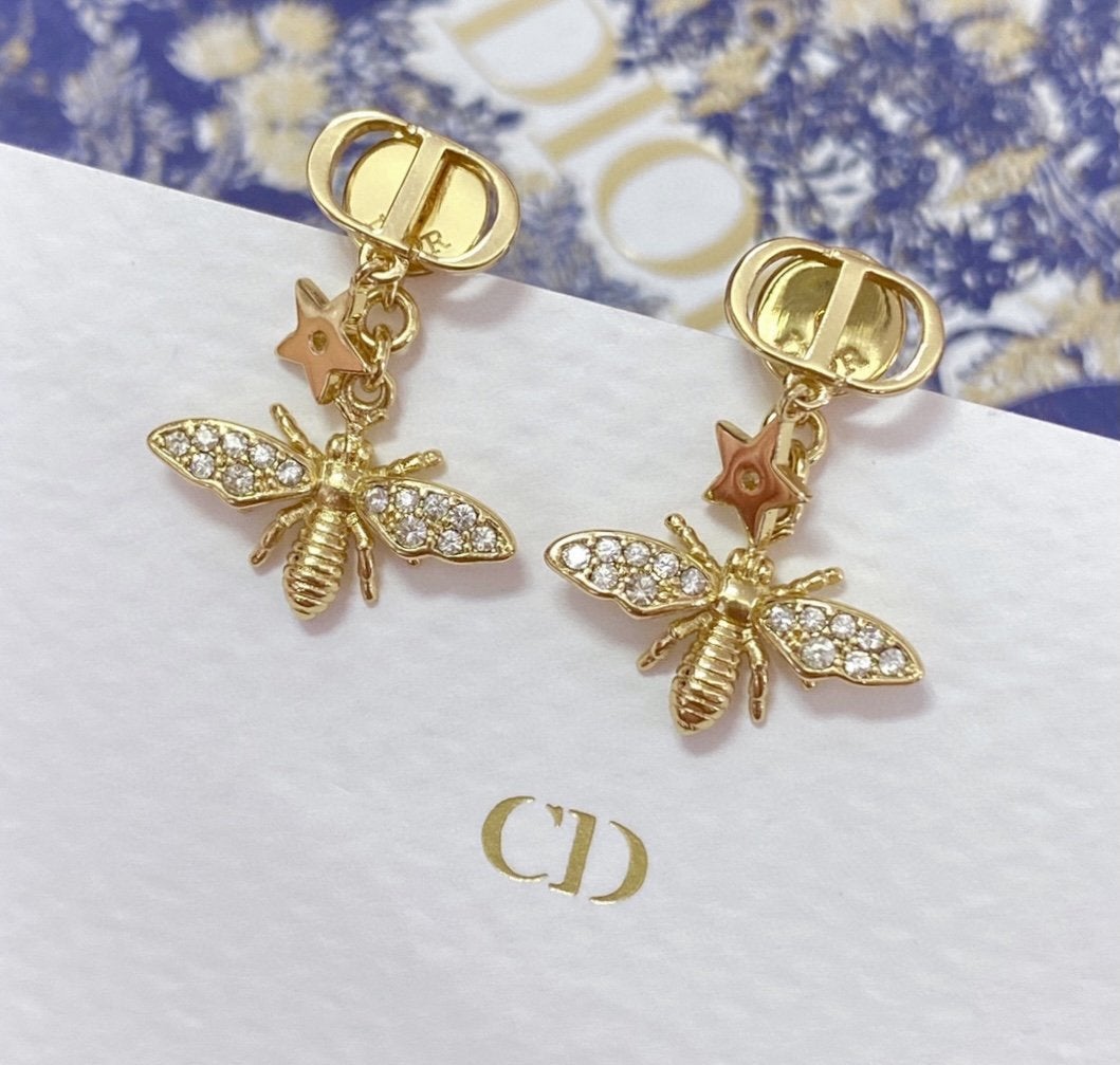 DIOR Royal Bee Pendant Earrings