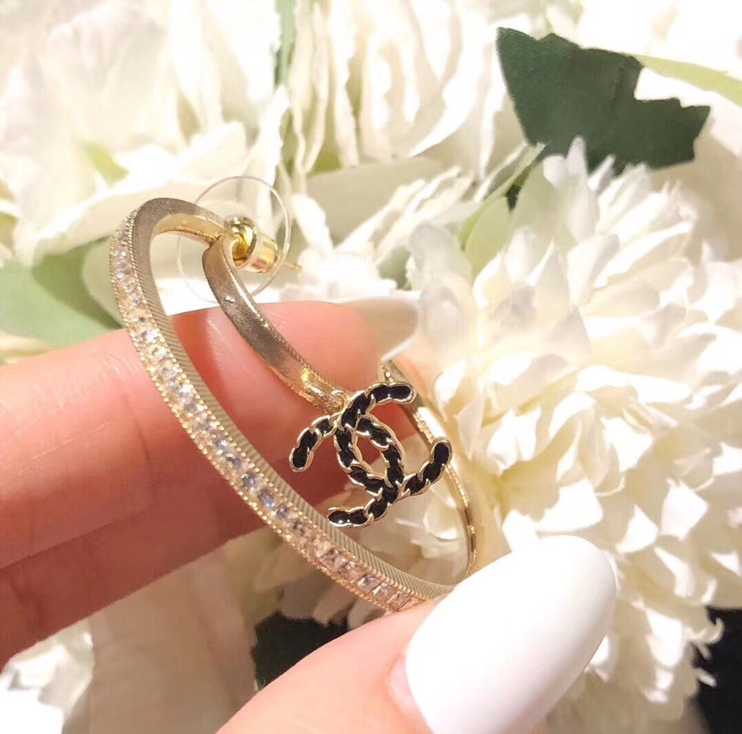 CHANEL Elegant Crystal Large Pendant Earrings