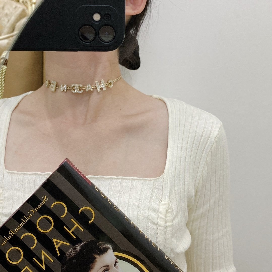CHANEL Luxury Crystal Letter Necklace