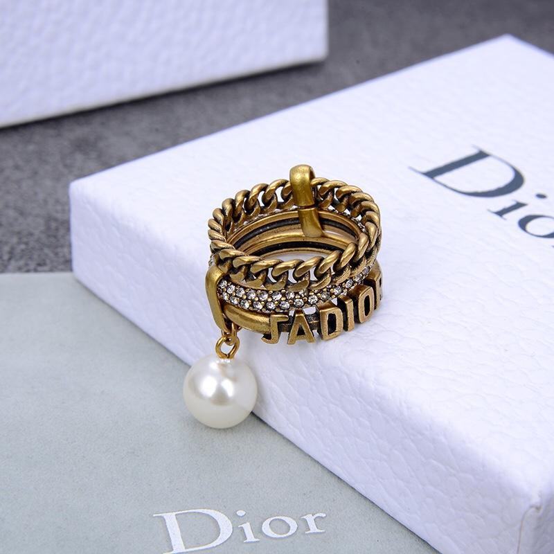 DIOR New Pearl Multi-Level Ring