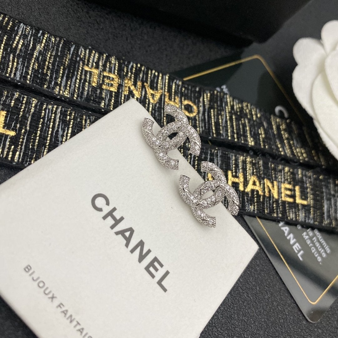 CHANEL Luxury Zircon Double C Stud Earrings