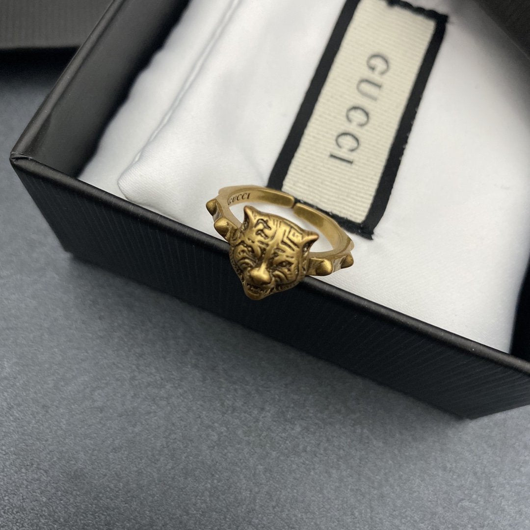 GUCCI Vintage Tiger Head Open Ring