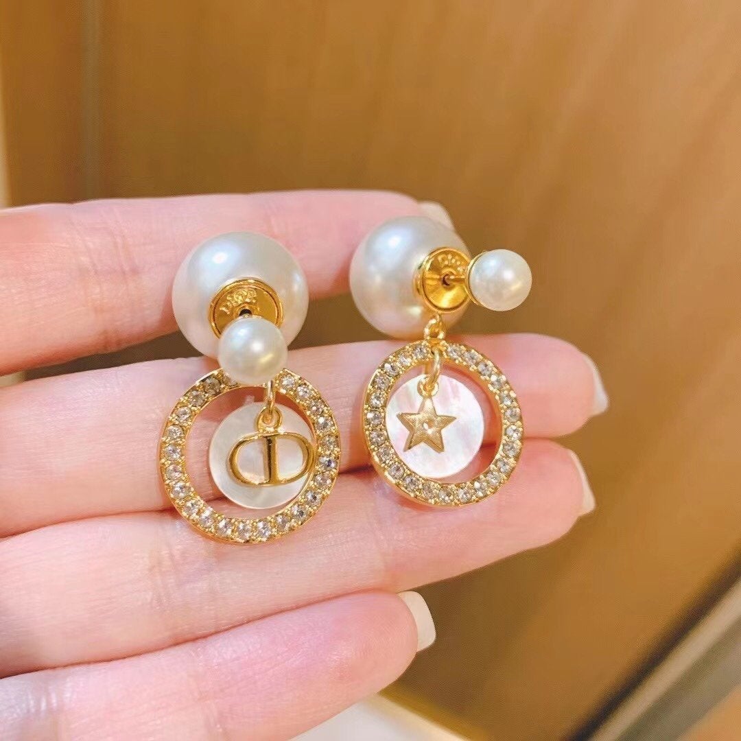 DIOR White Mother-of-pearl Classic Earrings