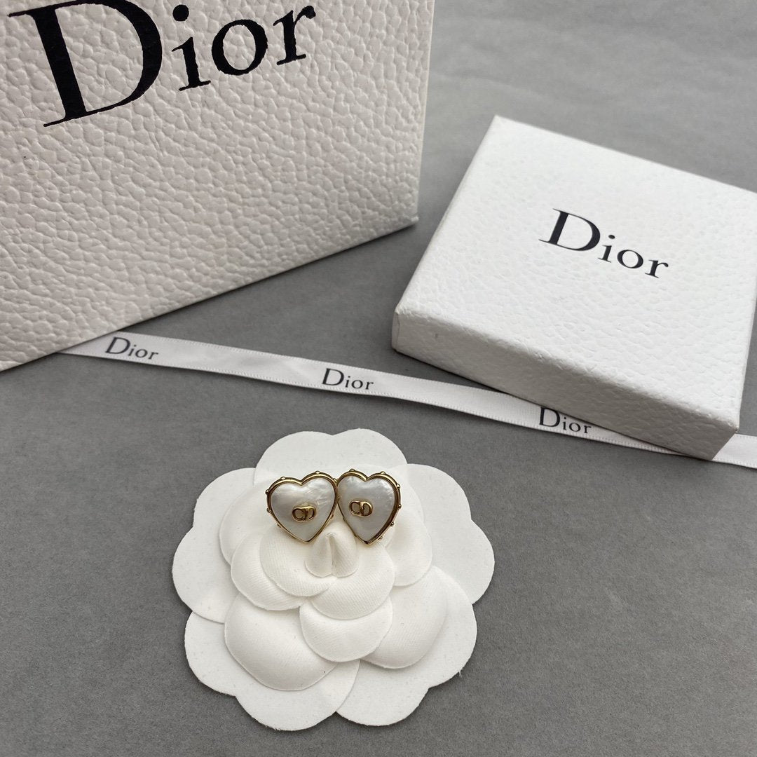 DIOR Trendy Love D Earrings