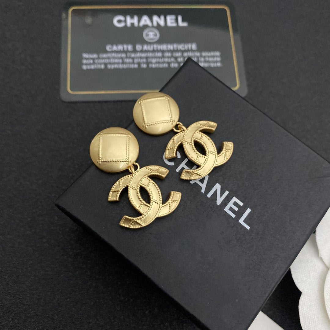 CHANEL Luxury Gold Double C Pendant Earrings