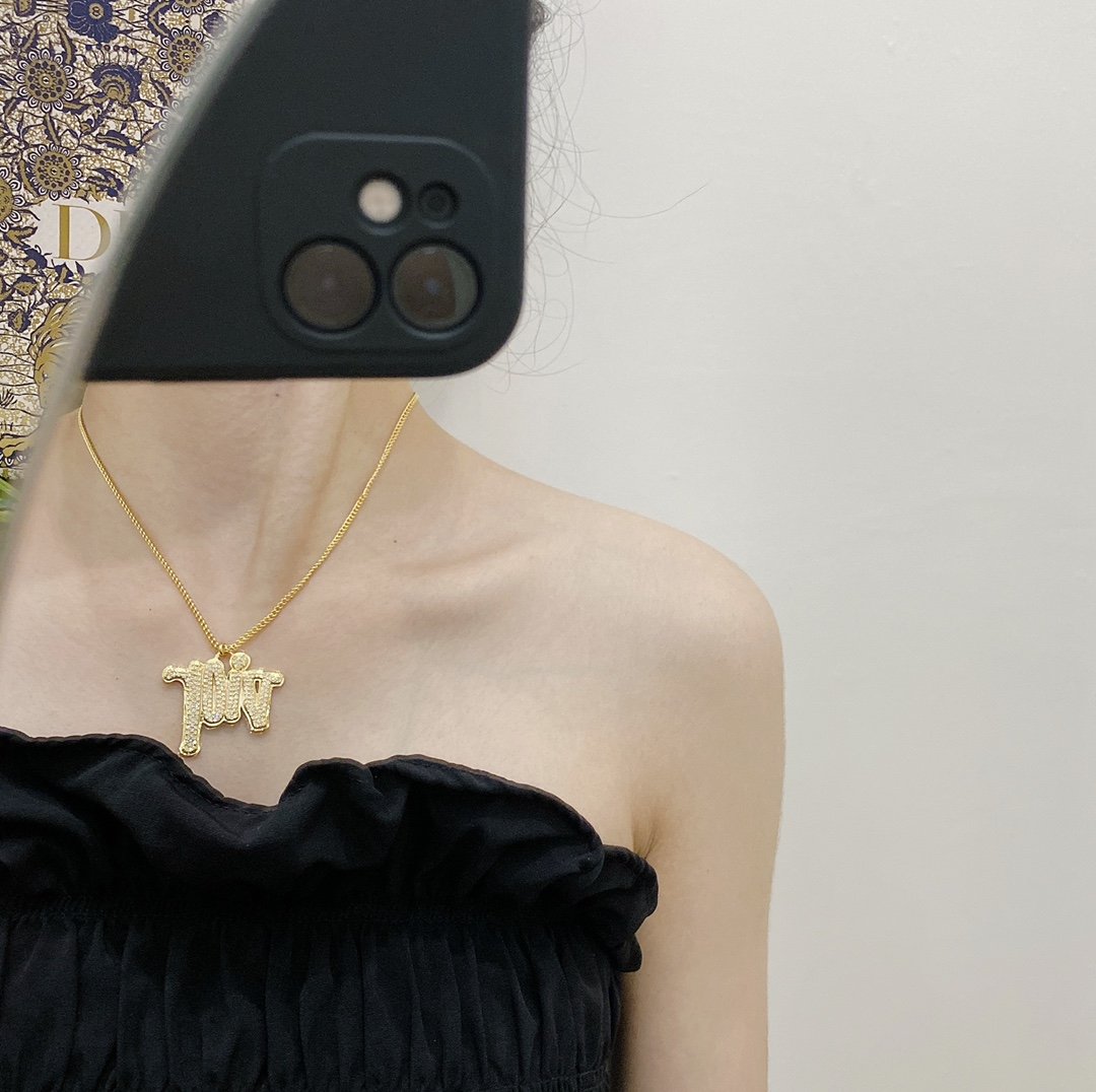 DIOR Luxury Rhinestone Letter Pendant Necklace