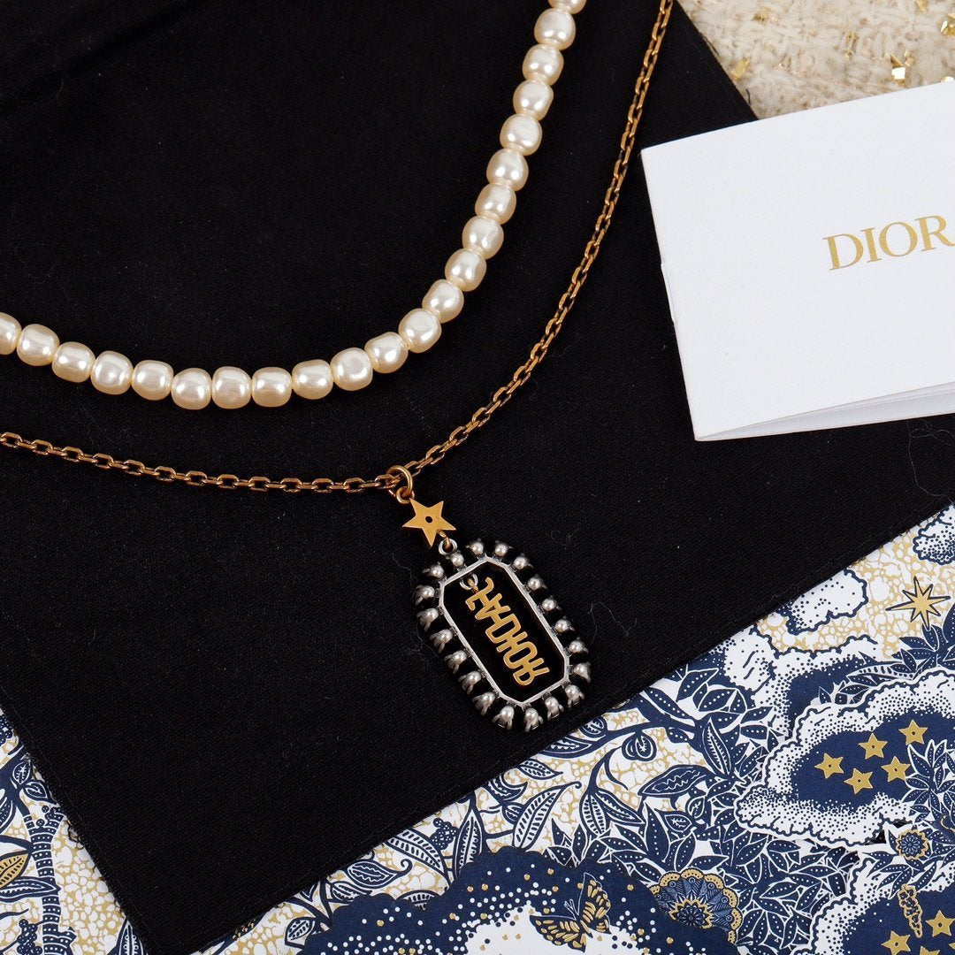 DIOR Retro Metal One-piece Pearl Necklace