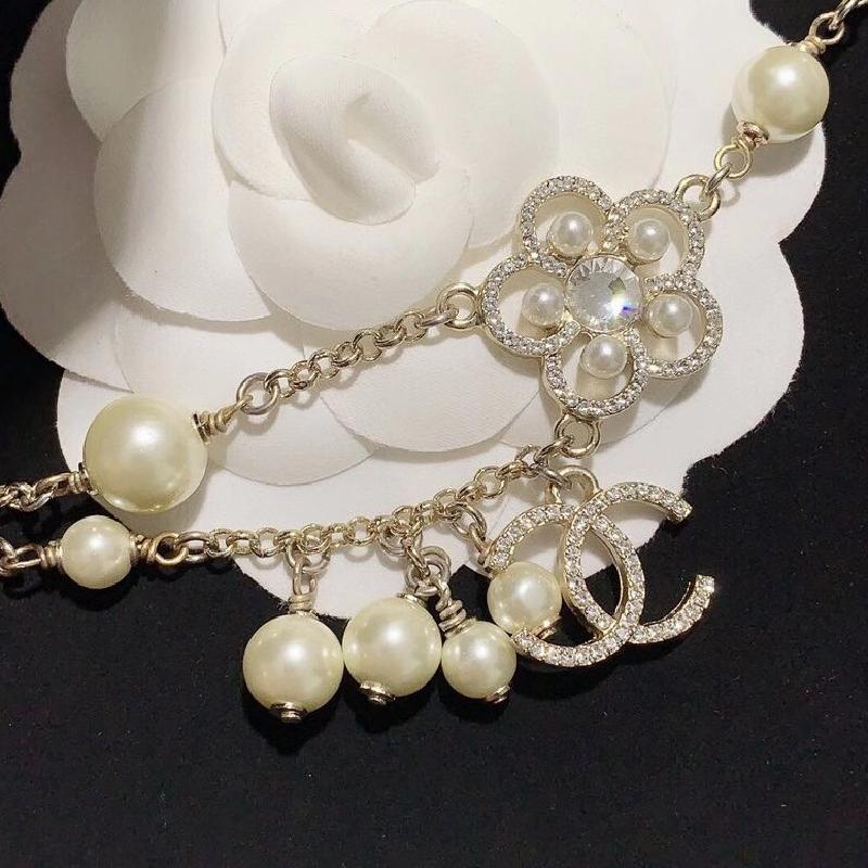 CHANEL Luxury Double C Pearl Bracelet
