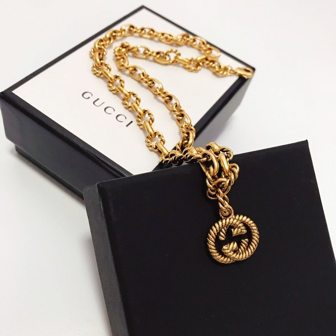 GUCCI Luxury Chain Double G Pendant Necklace
