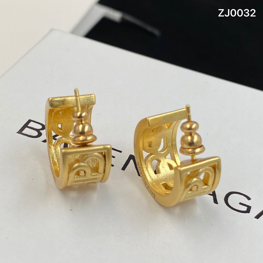 BALENCIAGA Gold luxury ring