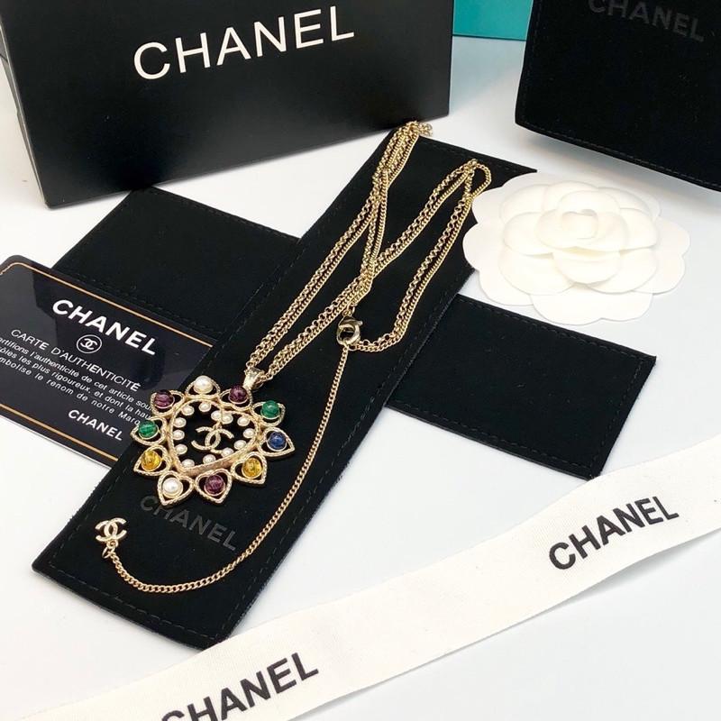CHANEL Fashion Multicolor Rhinestone Necklace