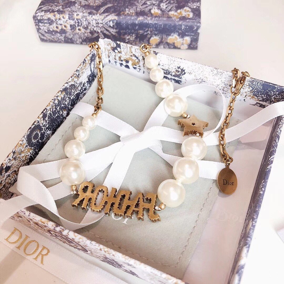 DIOR Vintage Star Pearl Letter Pendant Necklace