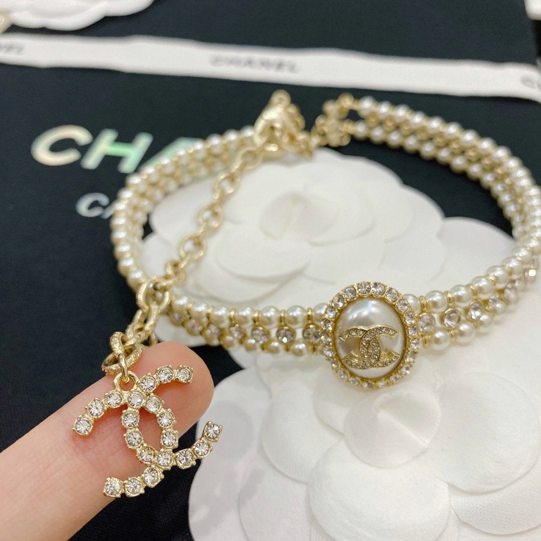 CHANEL Luxury Pearl Rhinestone Bracelet
