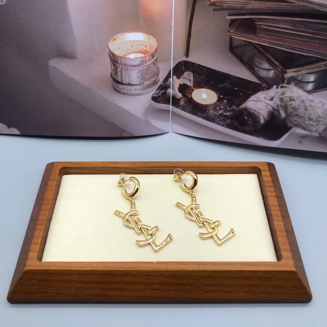 YSL Simple letter pendant earrings