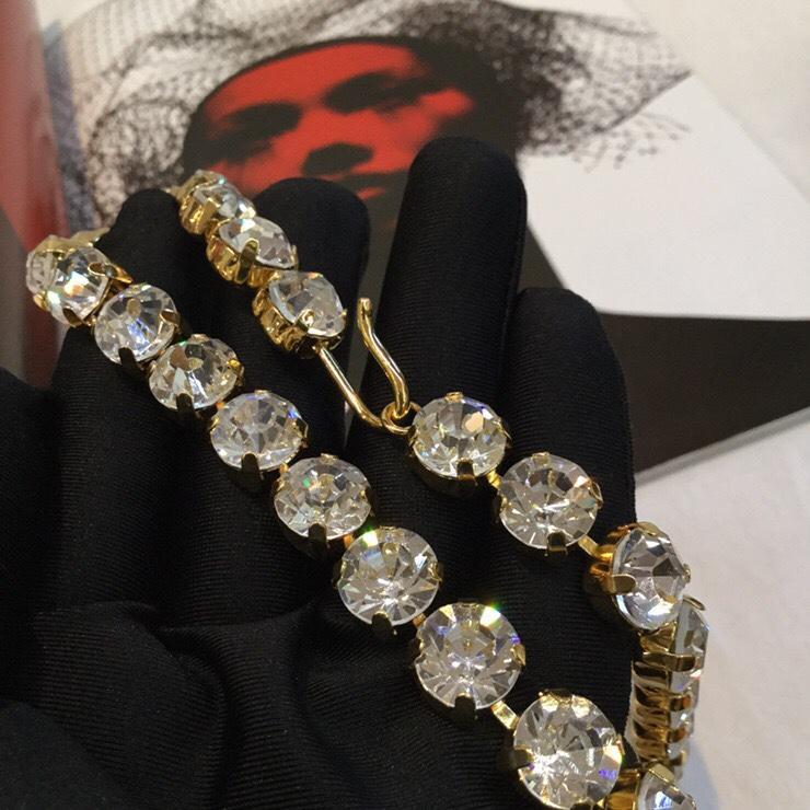 CHANEL Luxury Rhinestone Necklace