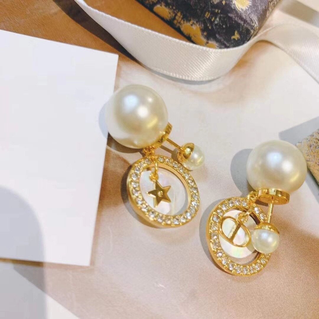 DIOR White Mother-of-pearl Classic Earrings