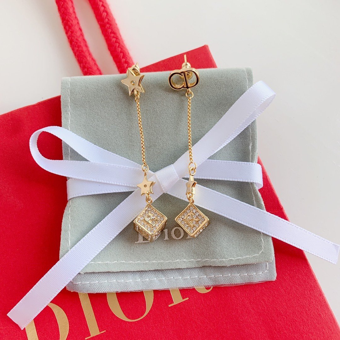 DIOR Luxury Letter Rhinestone Earrings