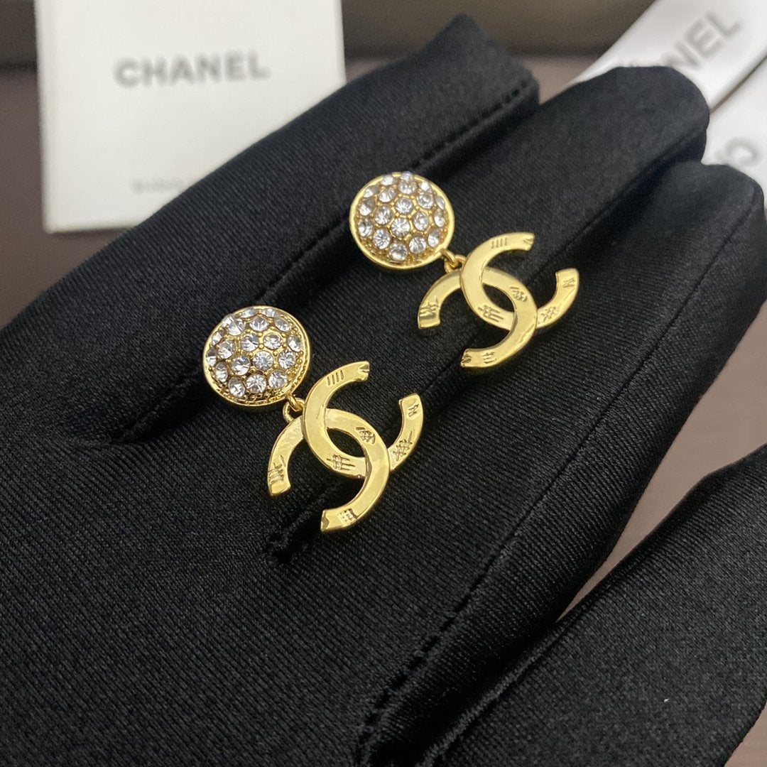 CHANEL Fashion Pavé Rhinestone Pendant Earrings