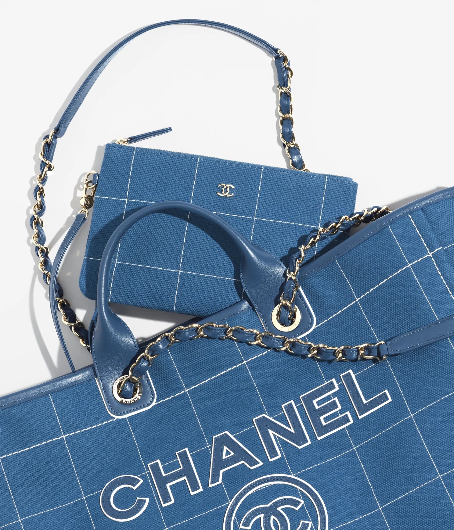 MAXI SHOPPING BAG chanel