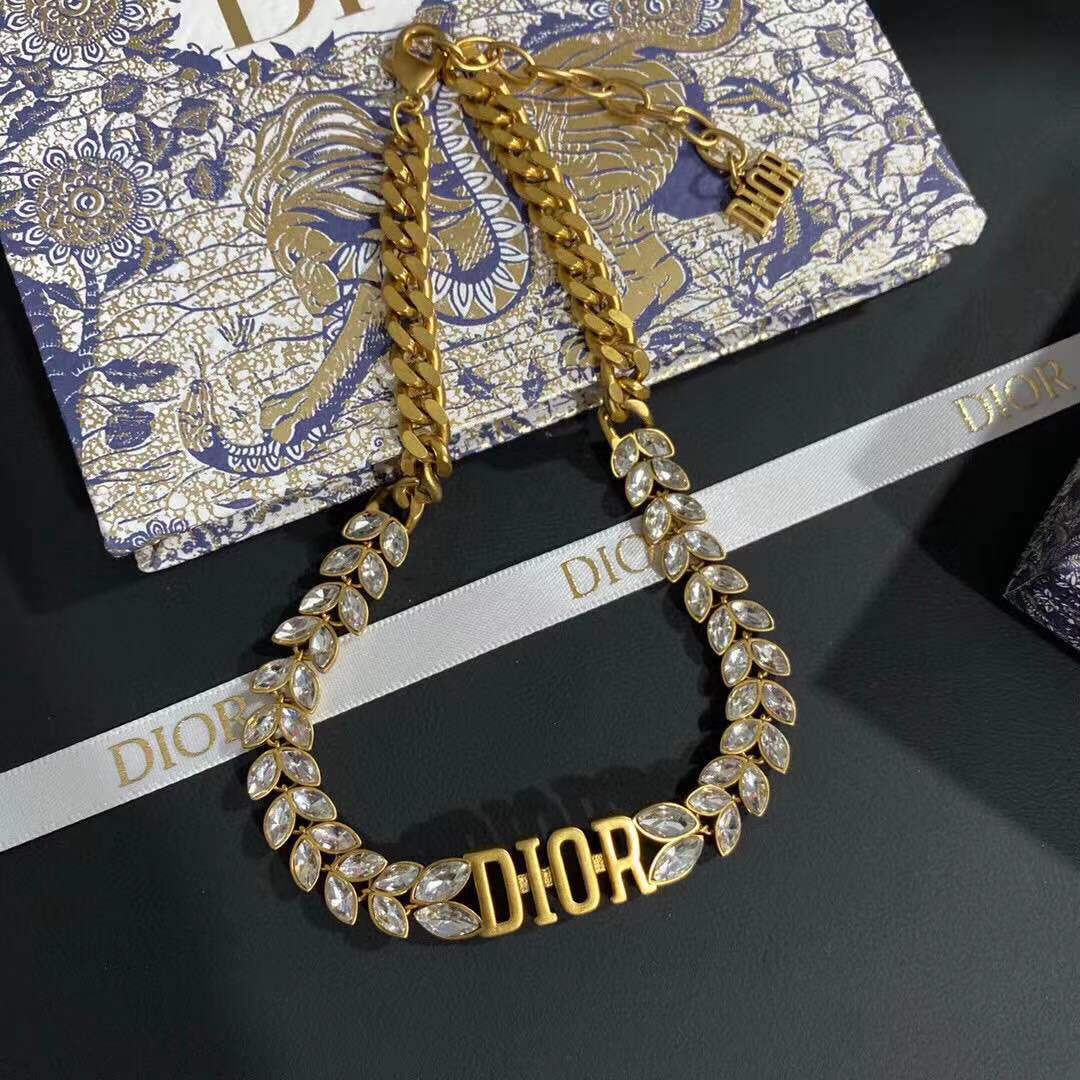 DIOR Elegant Crystal Necklace