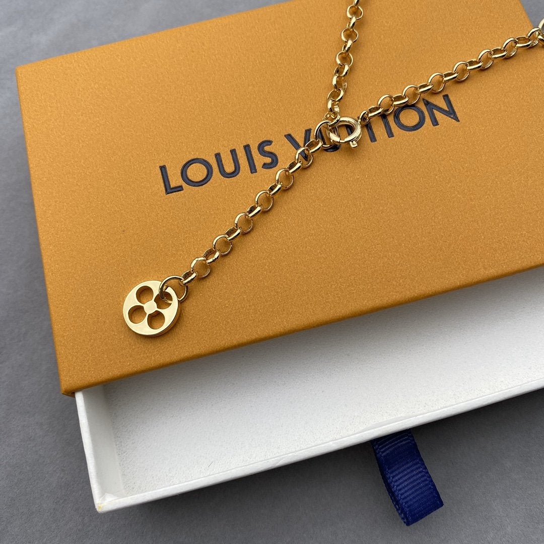 LV Fashionable Hollow Printed Necklace