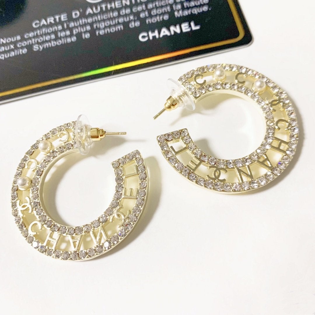 CHANEL Fashion Letter Rhinestone Earrings
