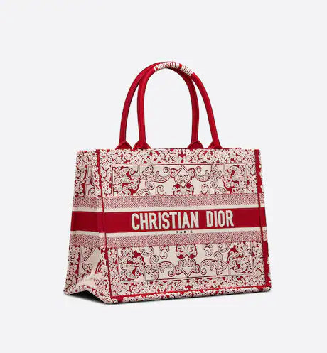 MEDIUM DIOR BOOK TOTE White and Red Dior Bandana Embroidery (36 x 27.5 x 16.5 cm)