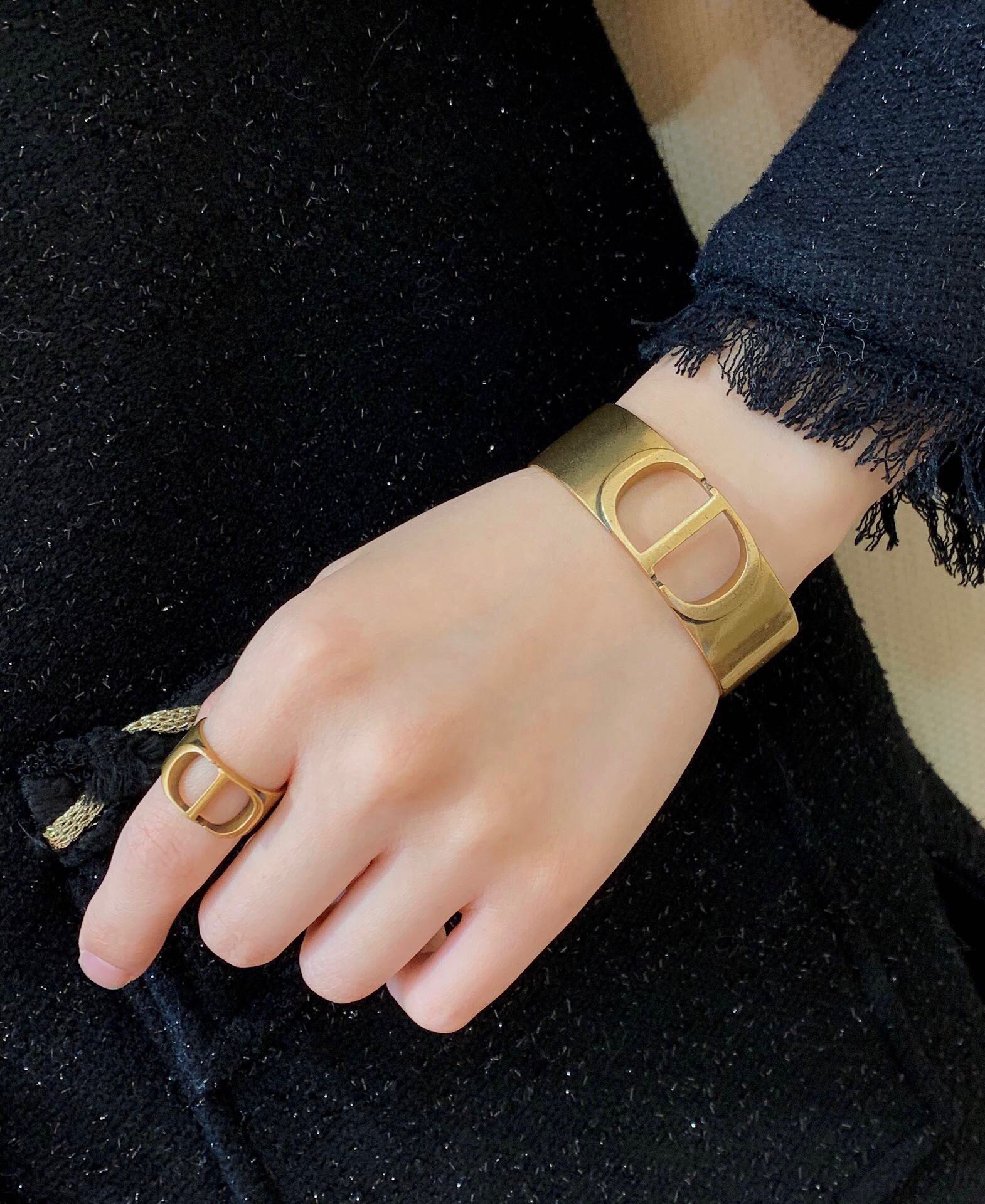 DIOR Classic Open Bracelet