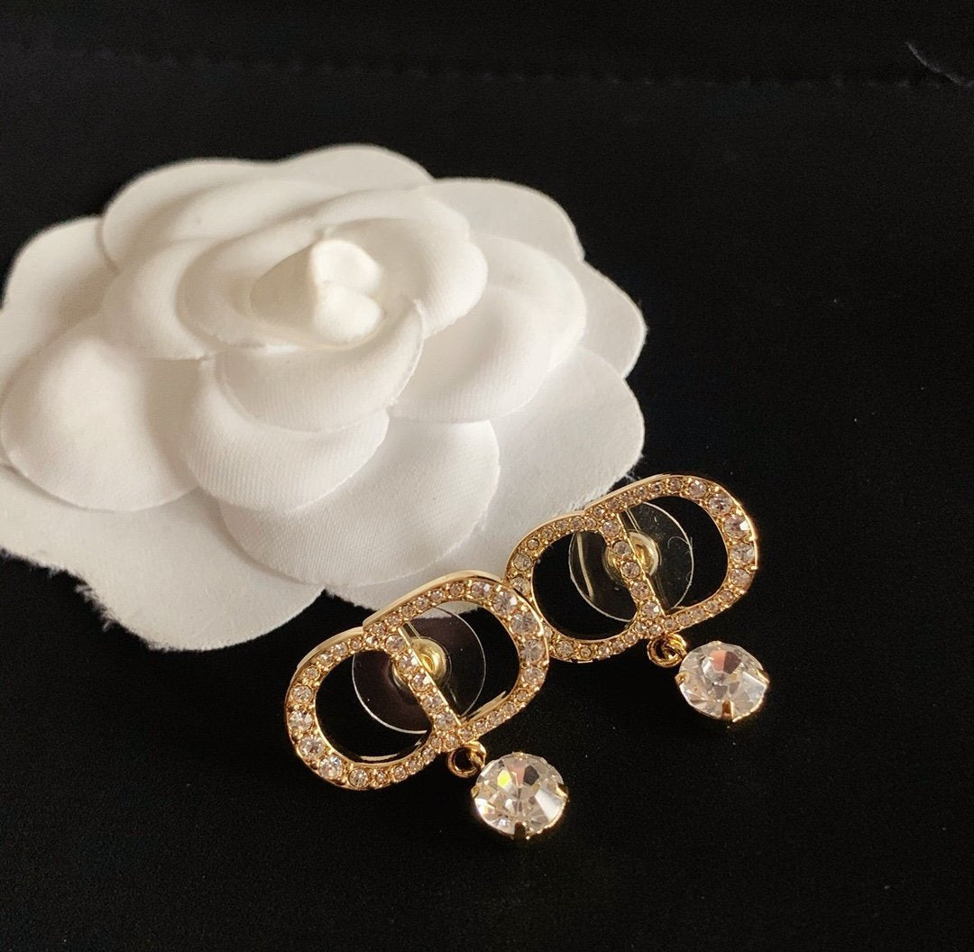 DIOR Fashion CD rhinestone earrings